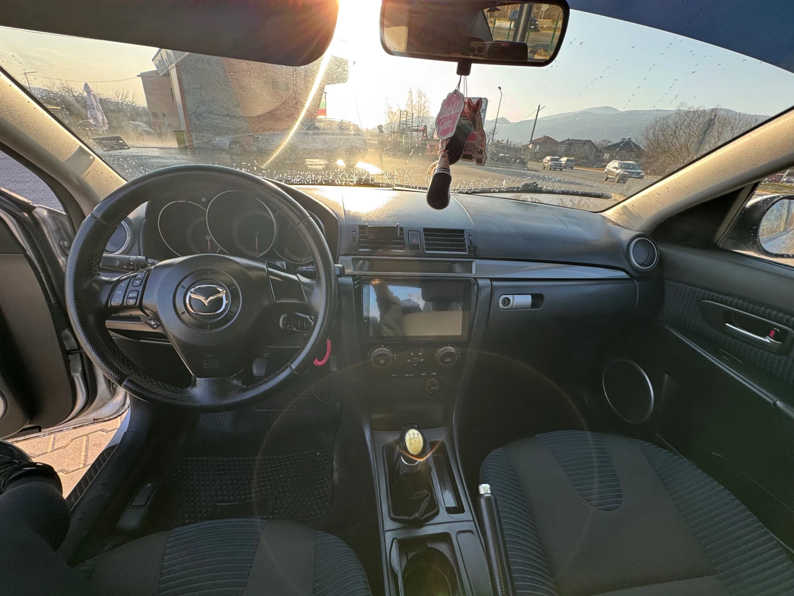 Mazda 3, снимка 11 - Автомобили и джипове - 54987658
