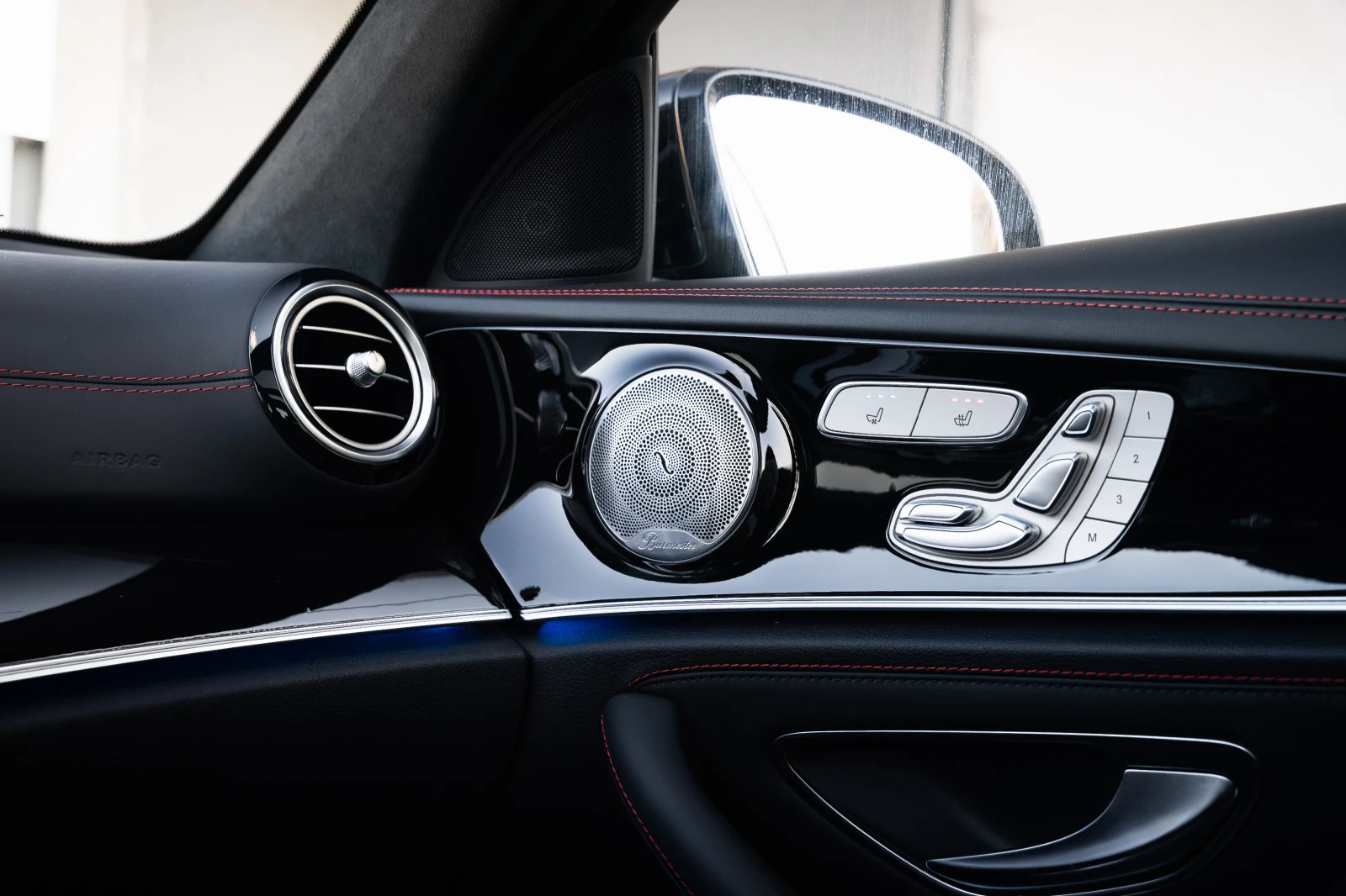 Mercedes-Benz E 43 AMG, снимка 10 - Автомобили и джипове - 55283860