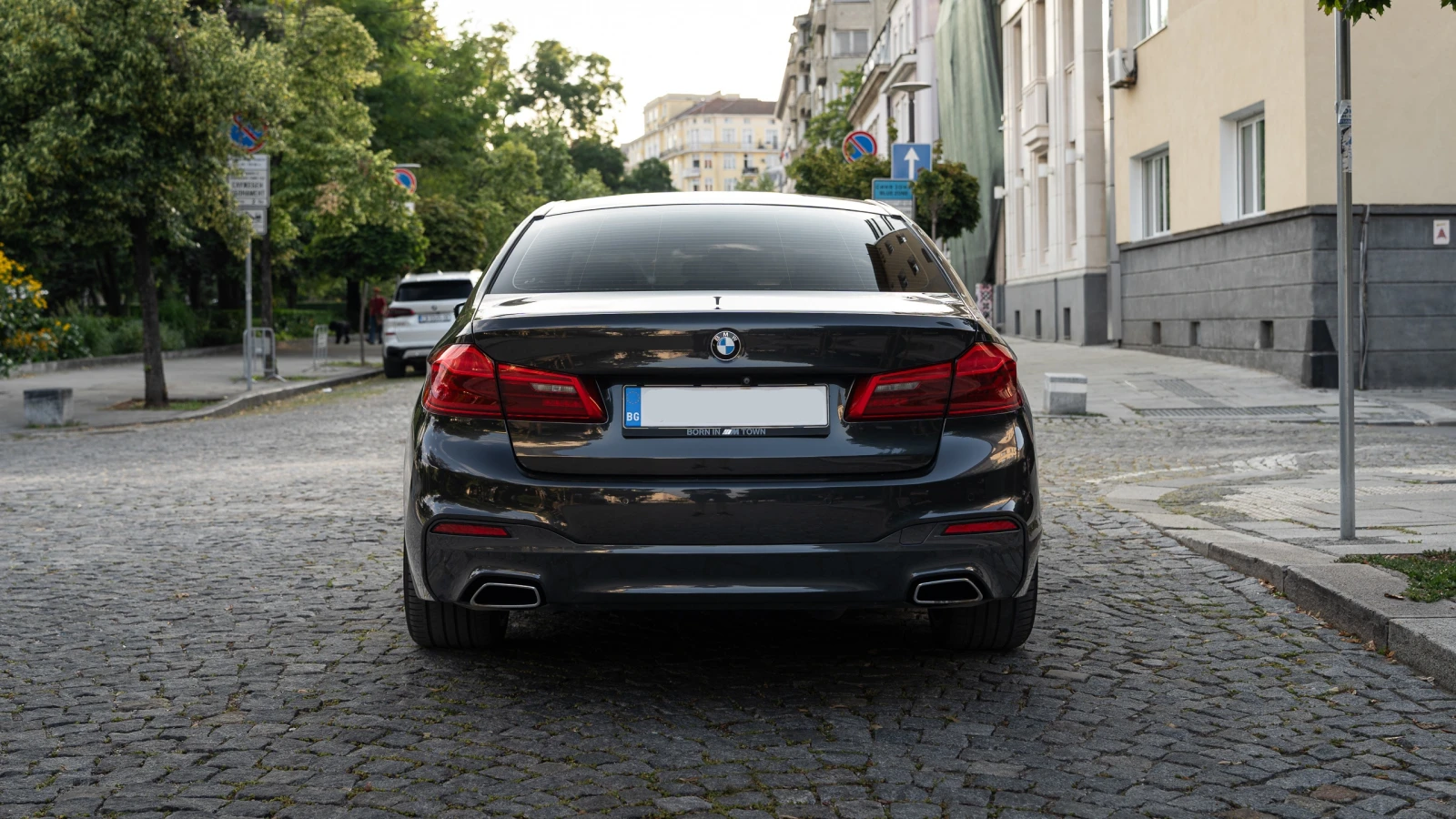 BMW 520 d RWD M PACK, снимка 6 - Автомобили и джипове - 55349344