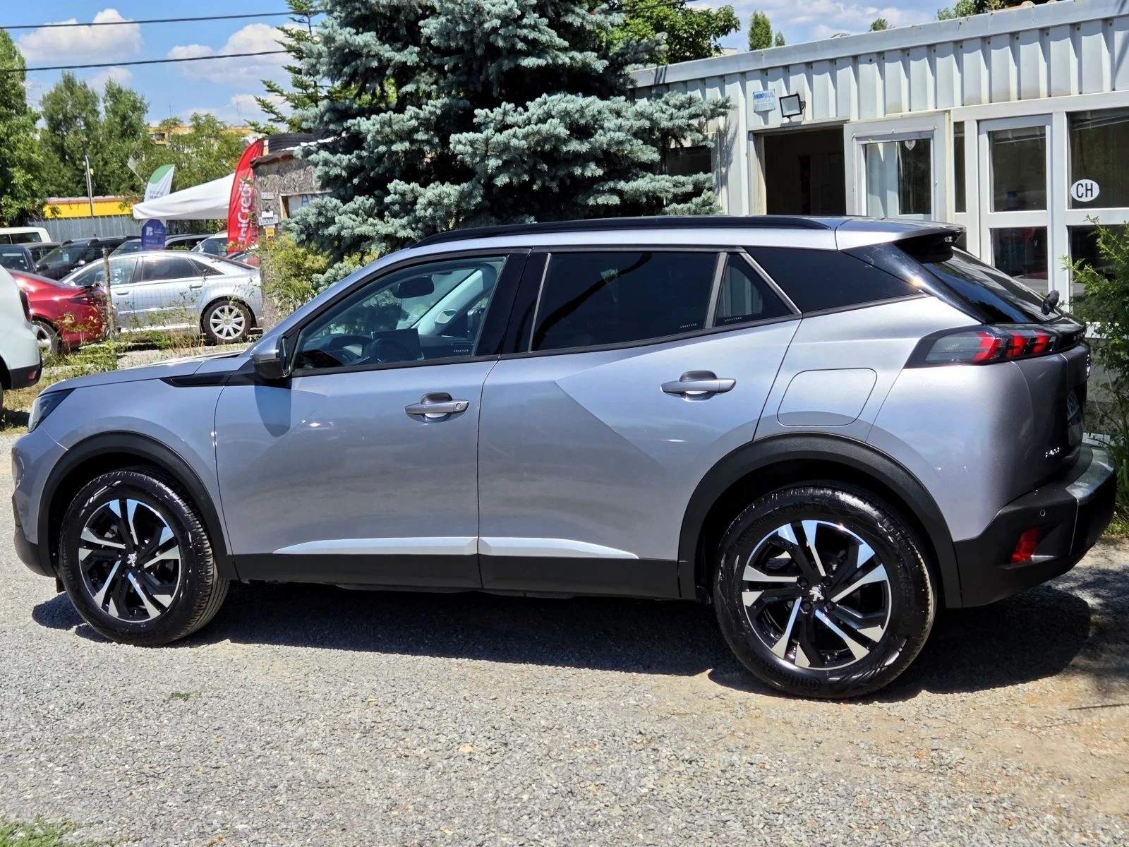 Peugeot 2008 1.5 BLUEHDI EAT8 131kc, снимка 7 - Автомобили и джипове - 55400995