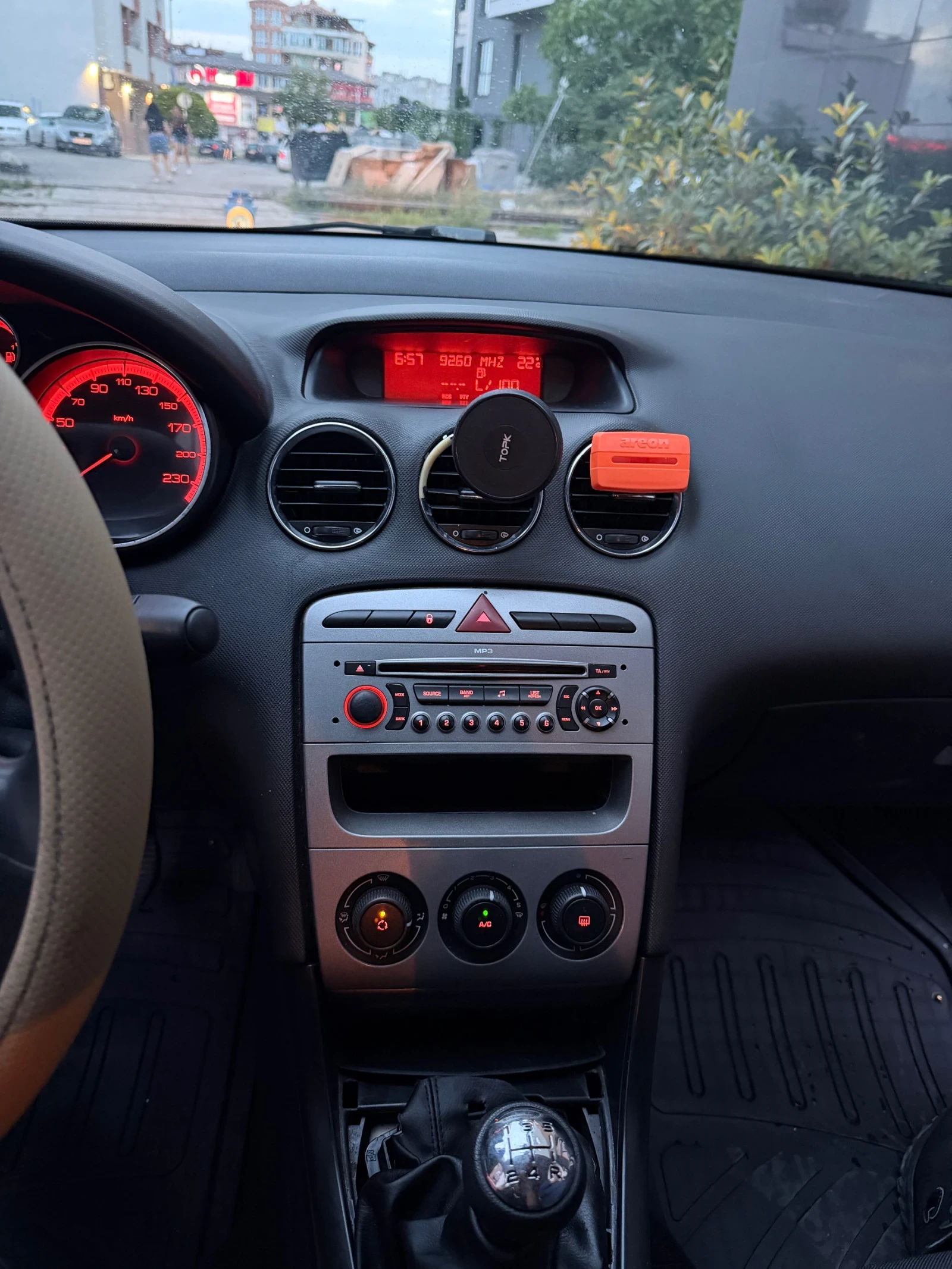 Peugeot 308, снимка 8 - Автомобили и джипове - 55425340