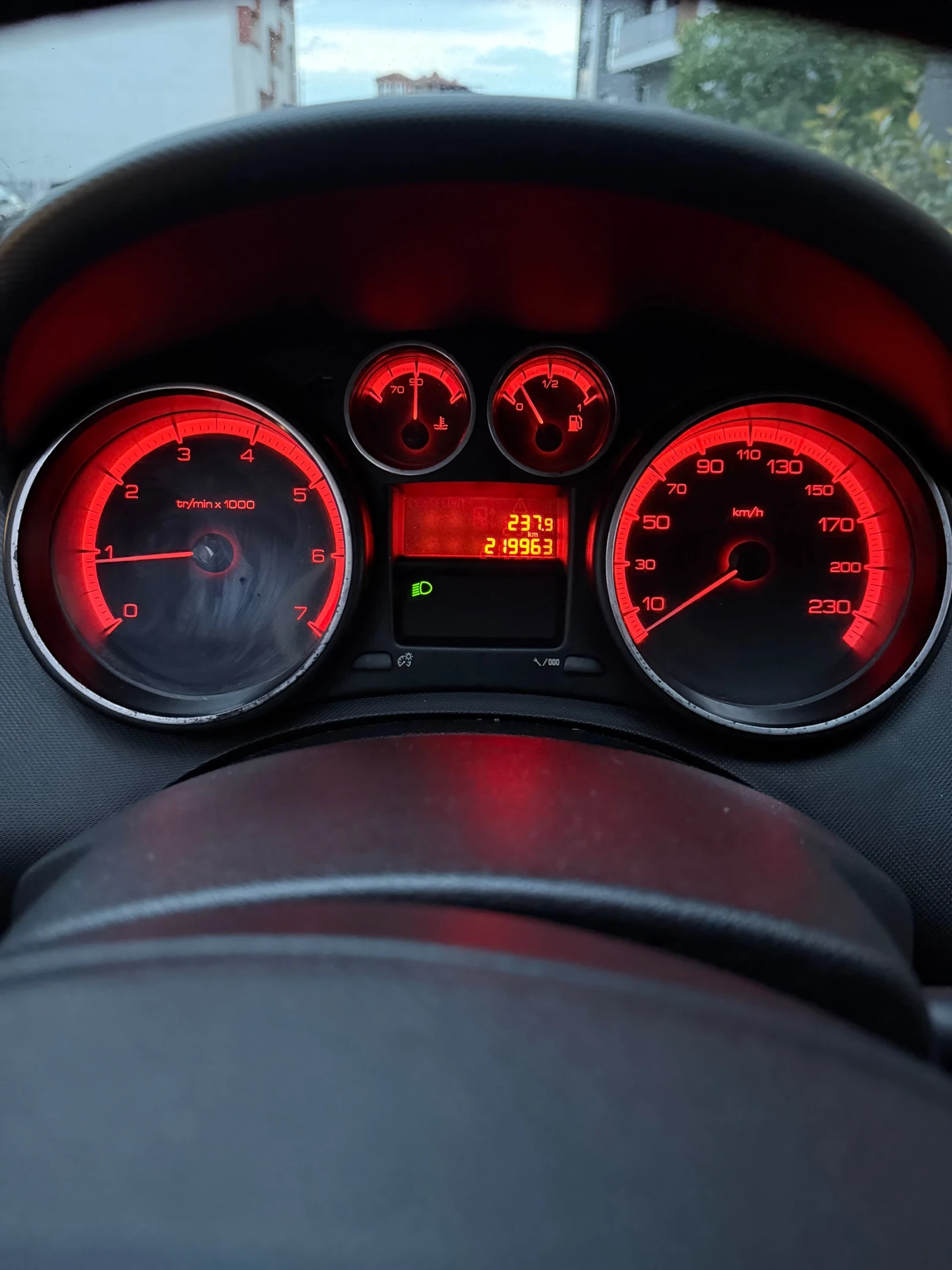 Peugeot 308, снимка 9 - Автомобили и джипове - 55425340