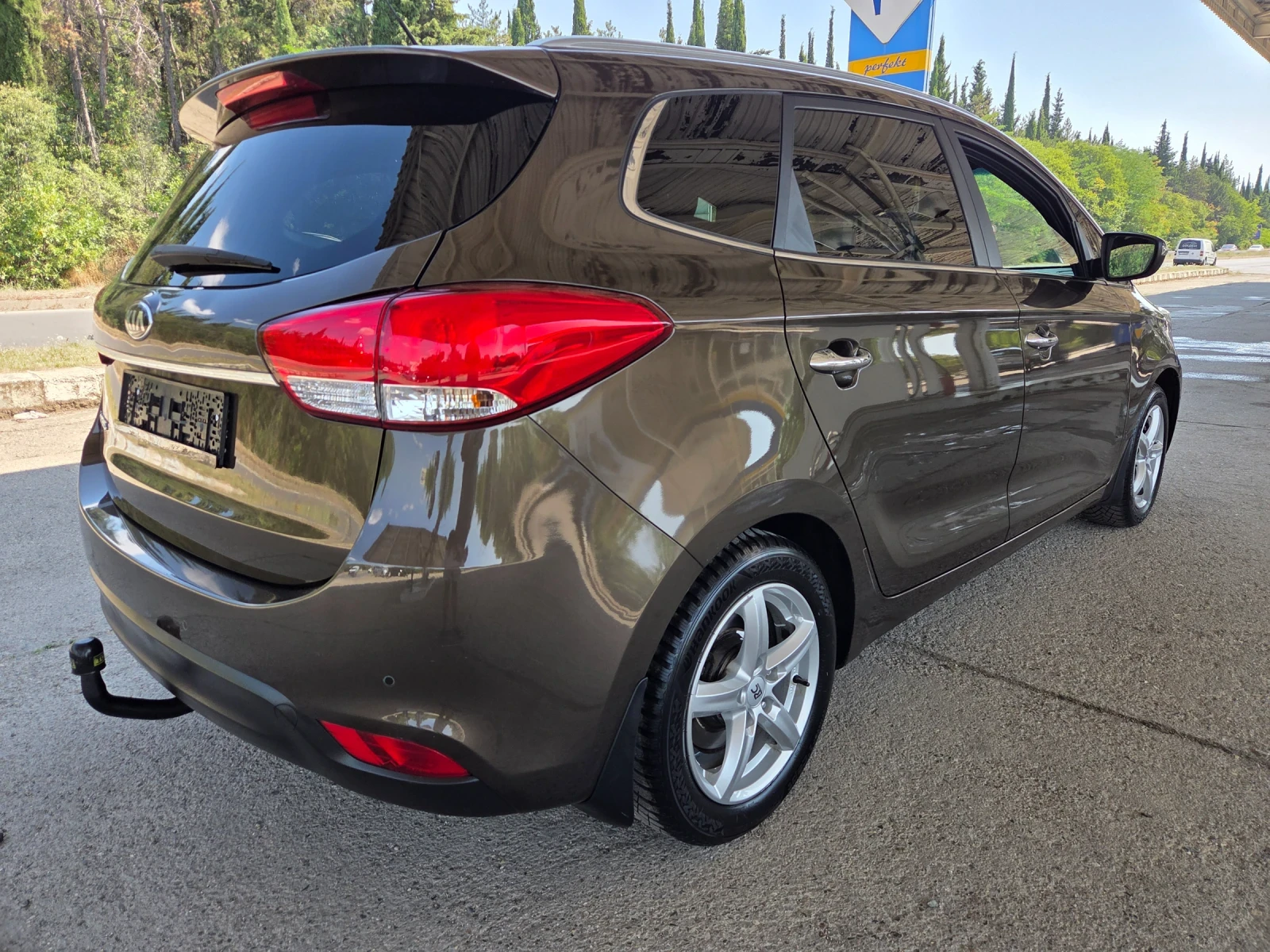 Kia Carens 1, 7 crdi 116 hp, снимка 3 - Автомобили и джипове - 55570079