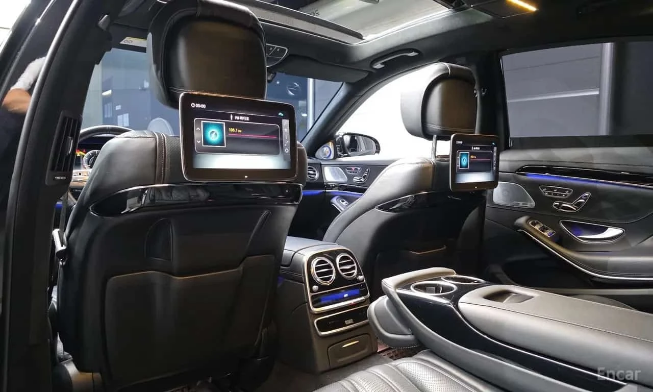 Mercedes-Benz S 63 AMG * S63 4MATIC+ * БЕЗ ПЪРВОНАЧАЛНА ВНОСКА, снимка 12 - Автомобили и джипове - 56198447
