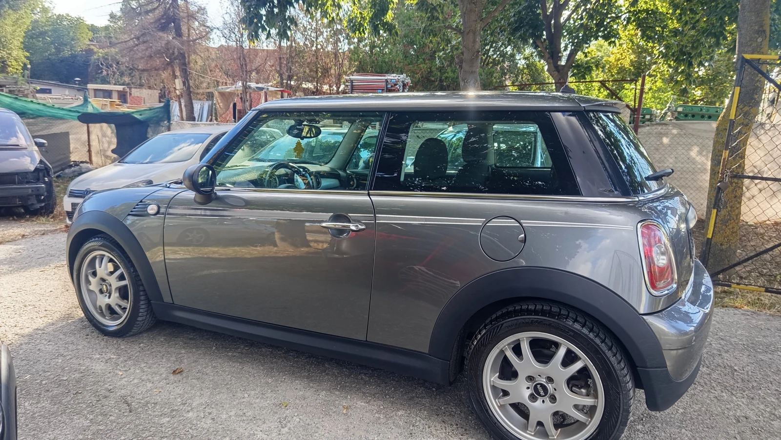 Mini Cooper 1.4 FACELIFT , снимка 9 - Автомобили и джипове - 56215638