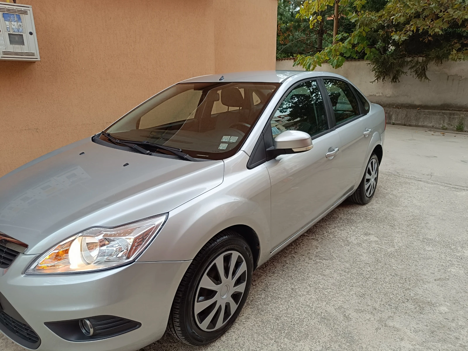 Ford Focus 1.6 TDCi, снимка 5 - Автомобили и джипове - 56448674
