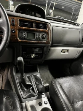Mitsubishi Pajero sport - 7000 € / 13690.81 лв. - 76989848 16