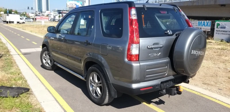 Honda Cr-v 2000i, снимка 4 - Автомобили и джипове - 48334392