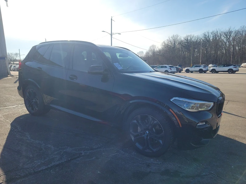 BMW X5 М-pack* Laserlight* headup* distronic* pano* Harma, снимка 4 - Автомобили и джипове - 48913813