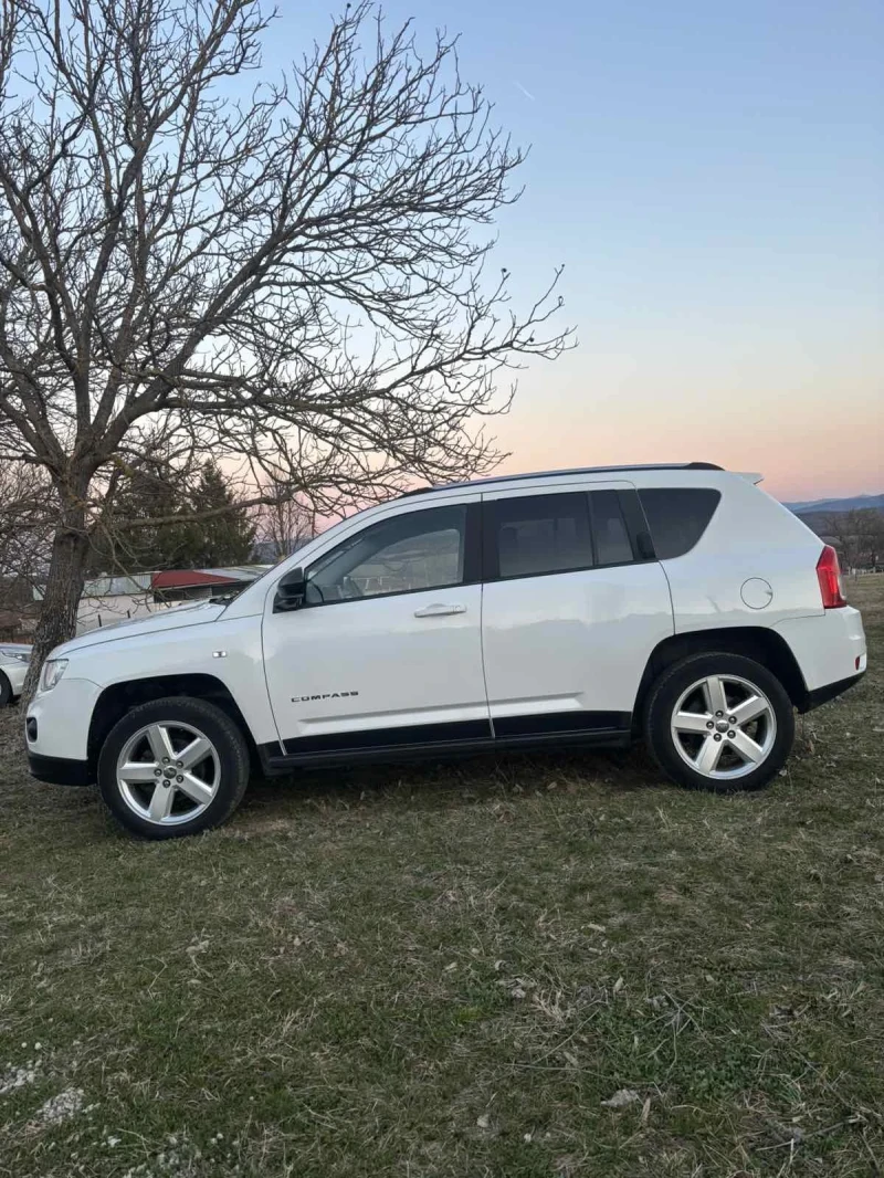 Jeep Compass 2.2CRD 4x4, снимка 4 - Автомобили и джипове - 49452215