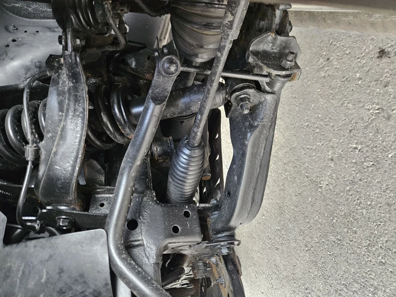 Isuzu D-max, снимка 12 - Автомобили и джипове - 52592035