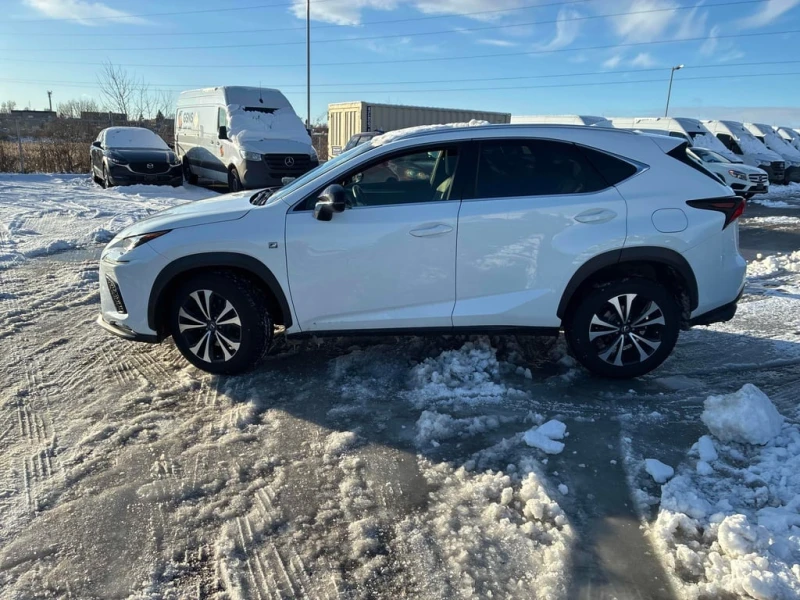 Lexus NX * 300 * CARFAX * БЕЗ ПЪРВОНАЧАЛНА ВНОСКА, снимка 2 - Автомобили и джипове - 52747338