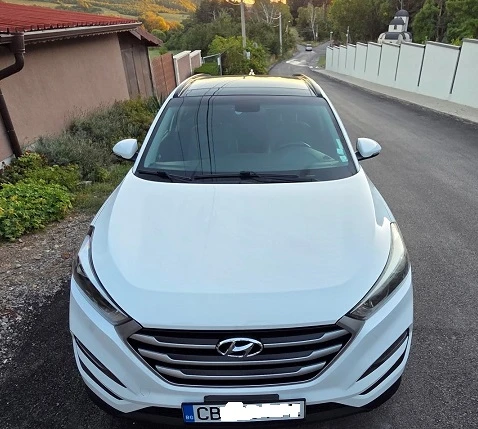 Hyundai Tucson, снимка 7 - Автомобили и джипове - 52529479