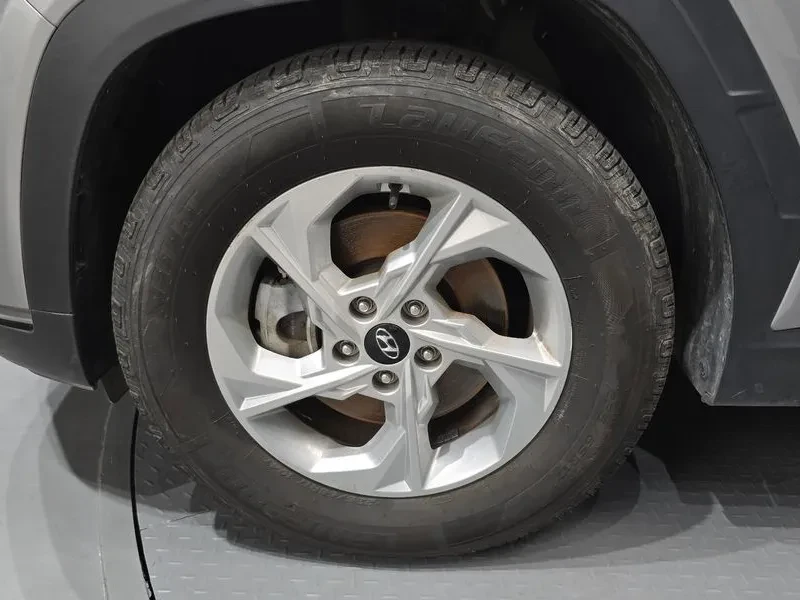 Hyundai Tucson (Nx4) Diesel 2.0 4Wd Modern, снимка 5 - Автомобили и джипове - 55088042
