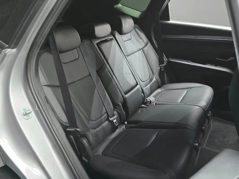 Hyundai Tucson (Nx4) Diesel 2.0 4Wd Modern, снимка 12 - Автомобили и джипове - 55088042