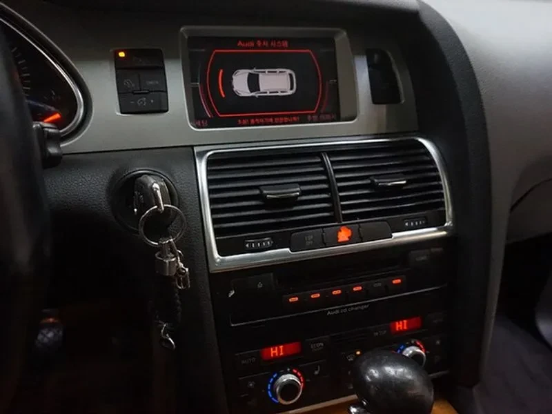 Audi Q7 3.0 TDI Quattro, снимка 13 - Автомобили и джипове - 55132439