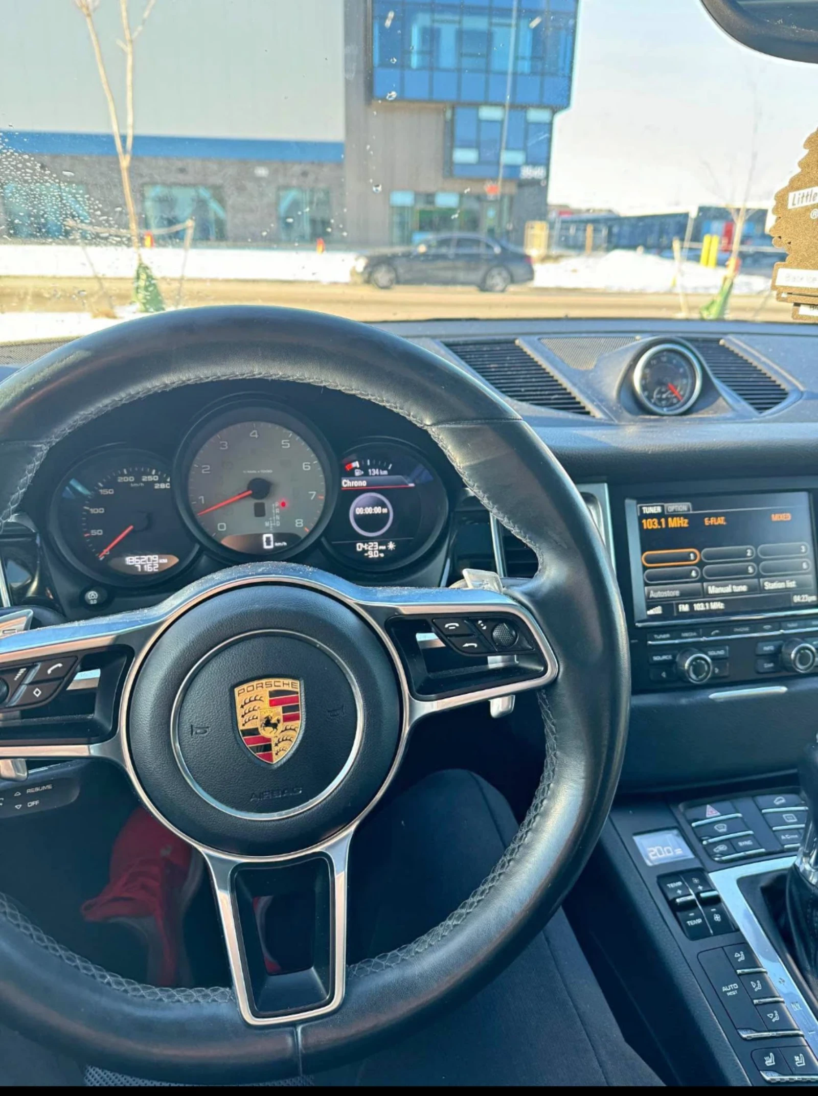 Porsche Macan  * SportDesign* * Panorama* * АвтоКредитЦЕНА ДО БГ - изображение 6