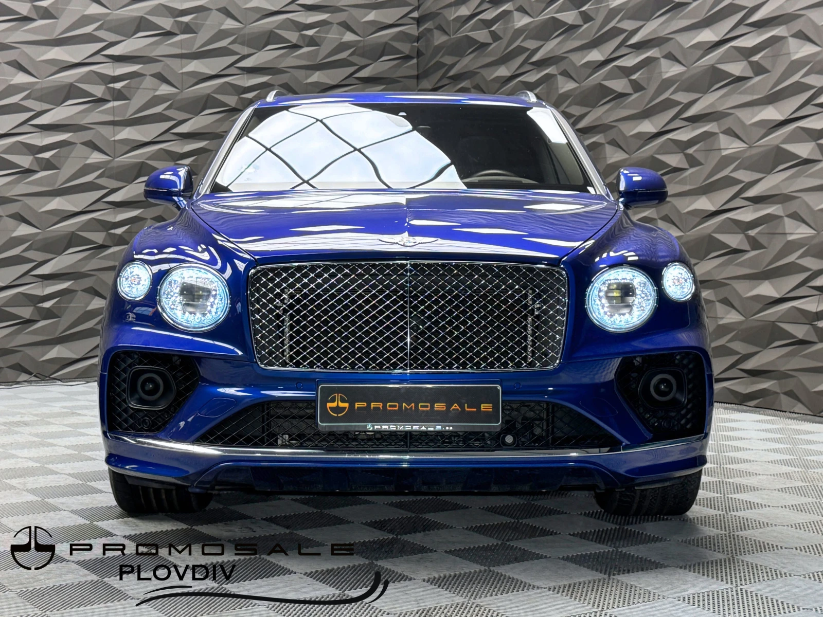 Bentley Bentayga Carbon Ceramic Naim* Vent* Pano* 360 - изображение 2