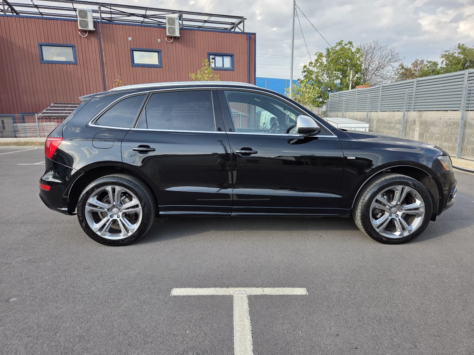 Audi Q5 3.2tfsi/270hp| Панорама | Кейлес | S-line - изображение 7