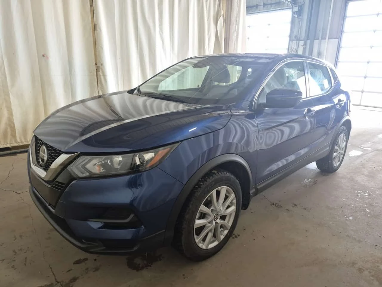 Nissan Qashqai  S| 2 КЛЮЧА| CARFAX|  | Auto.bg — изображение 1