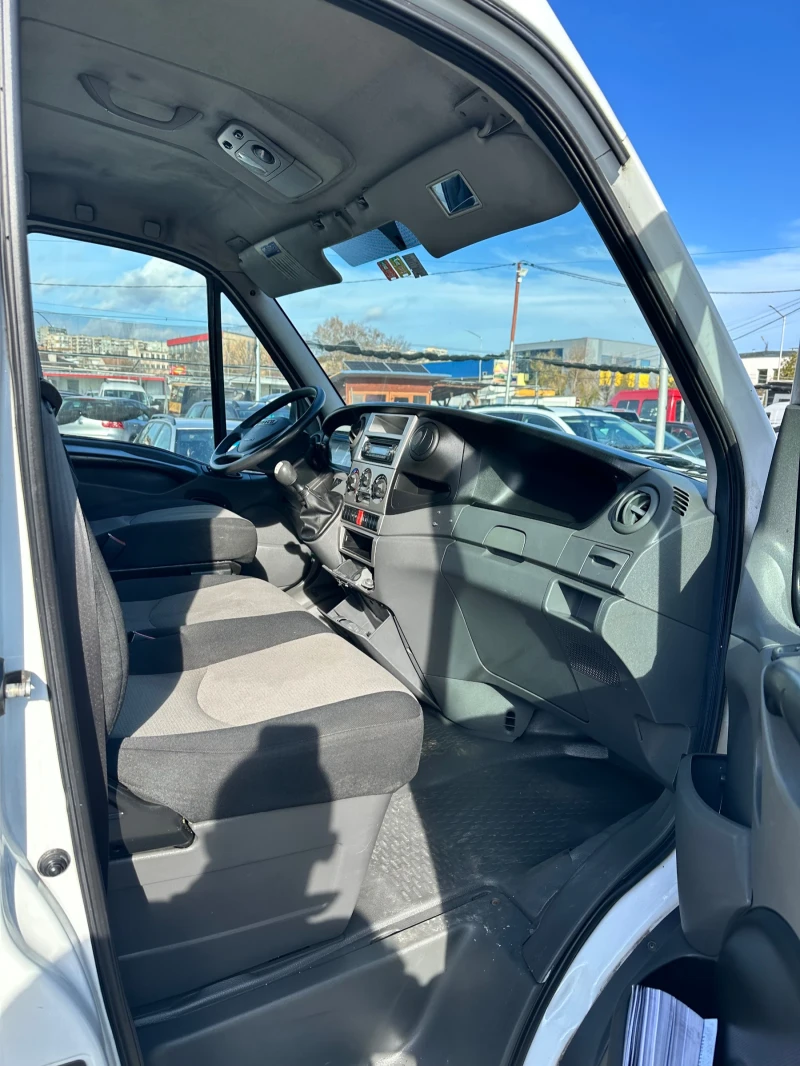 Iveco Daily 35s14V, снимка 14 - Бусове и автобуси - 52655406