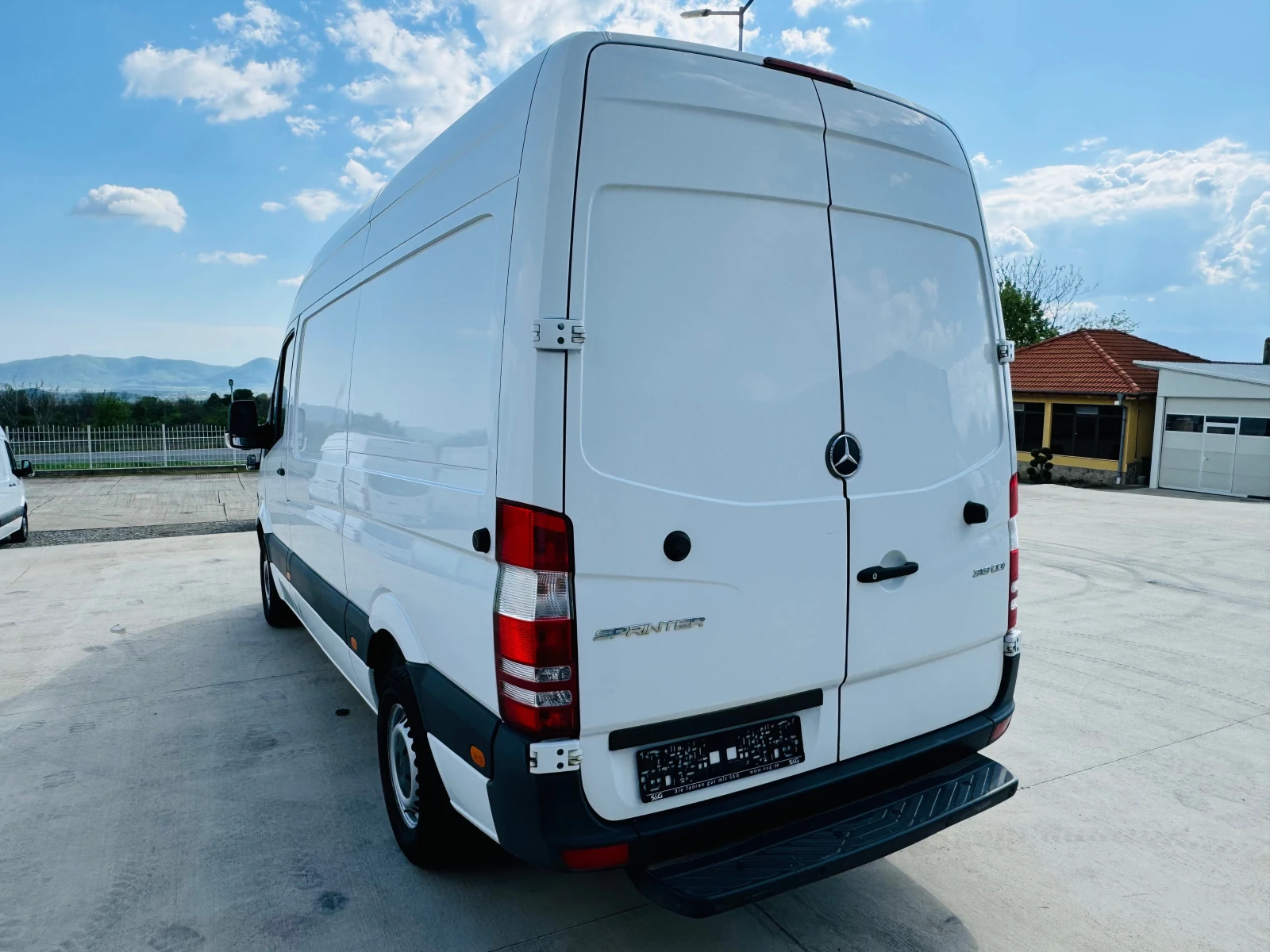 Mercedes-Benz Sprinter 316 313Немски!КАТО НОВ!ТОП!ТОП!ТОП!НАВИ!КЛИМАТР! - изображение 3