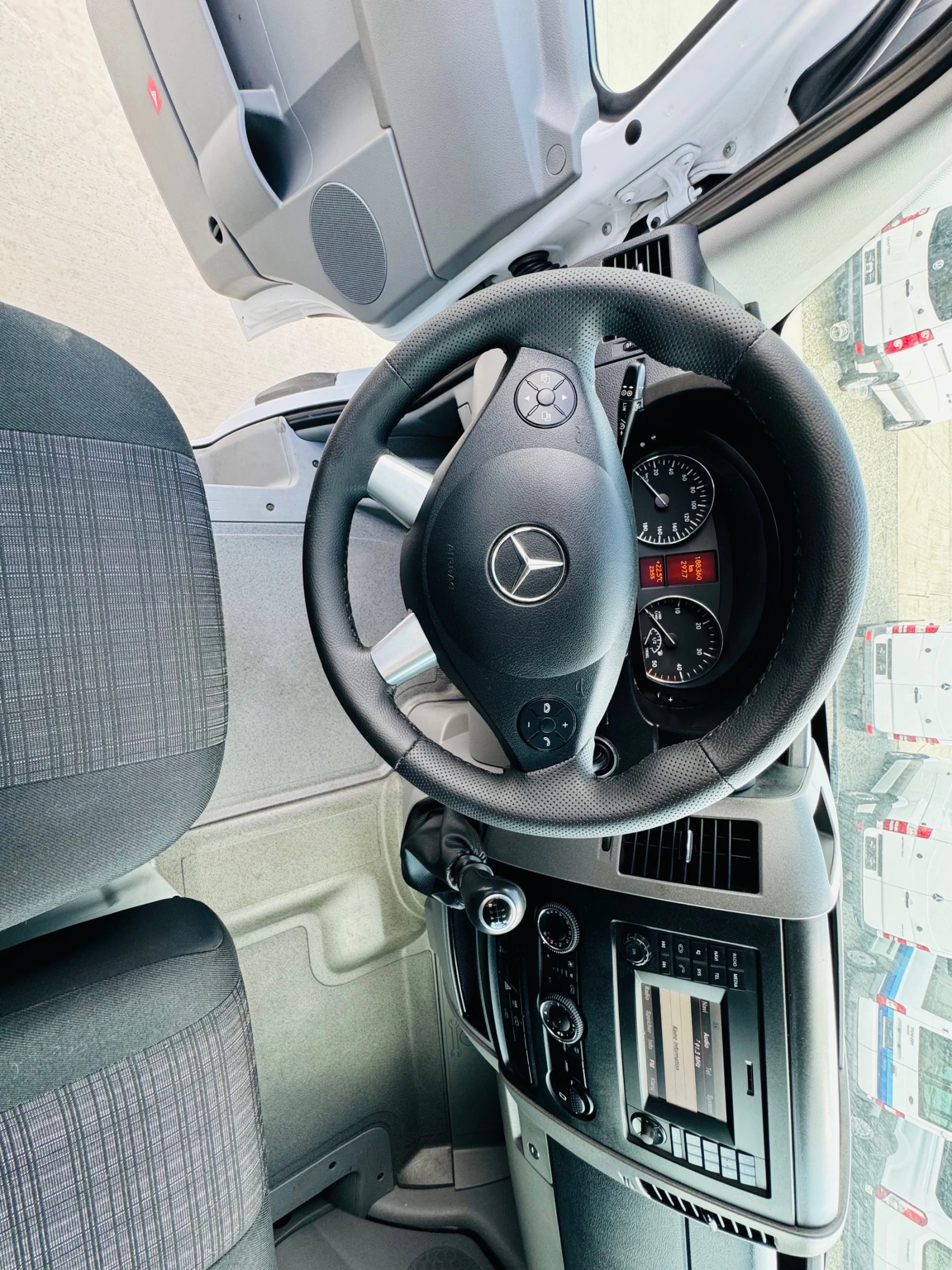 Mercedes-Benz Sprinter 316 313Немски!КАТО НОВ!ТОП!ТОП!ТОП!НАВИ!КЛИМАТР! - изображение 10
