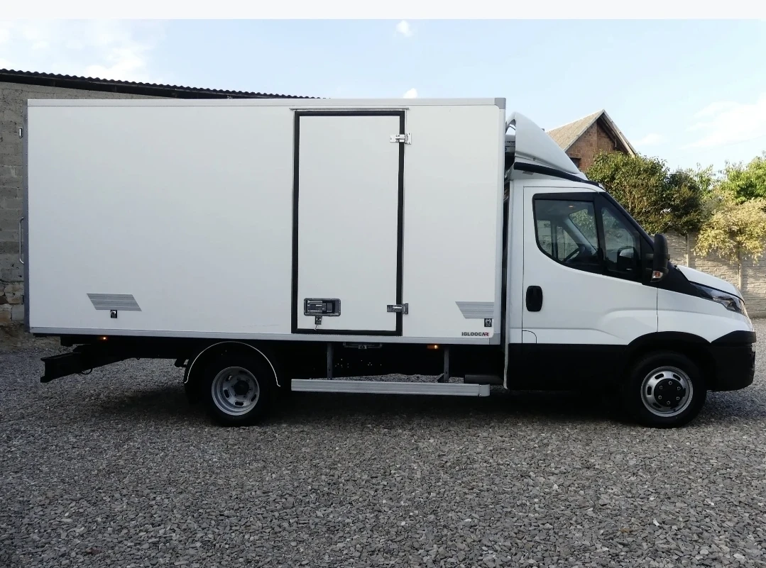 Iveco 35c15 Kat B 8pal, снимка 2 - Бусове и автобуси - 55397606