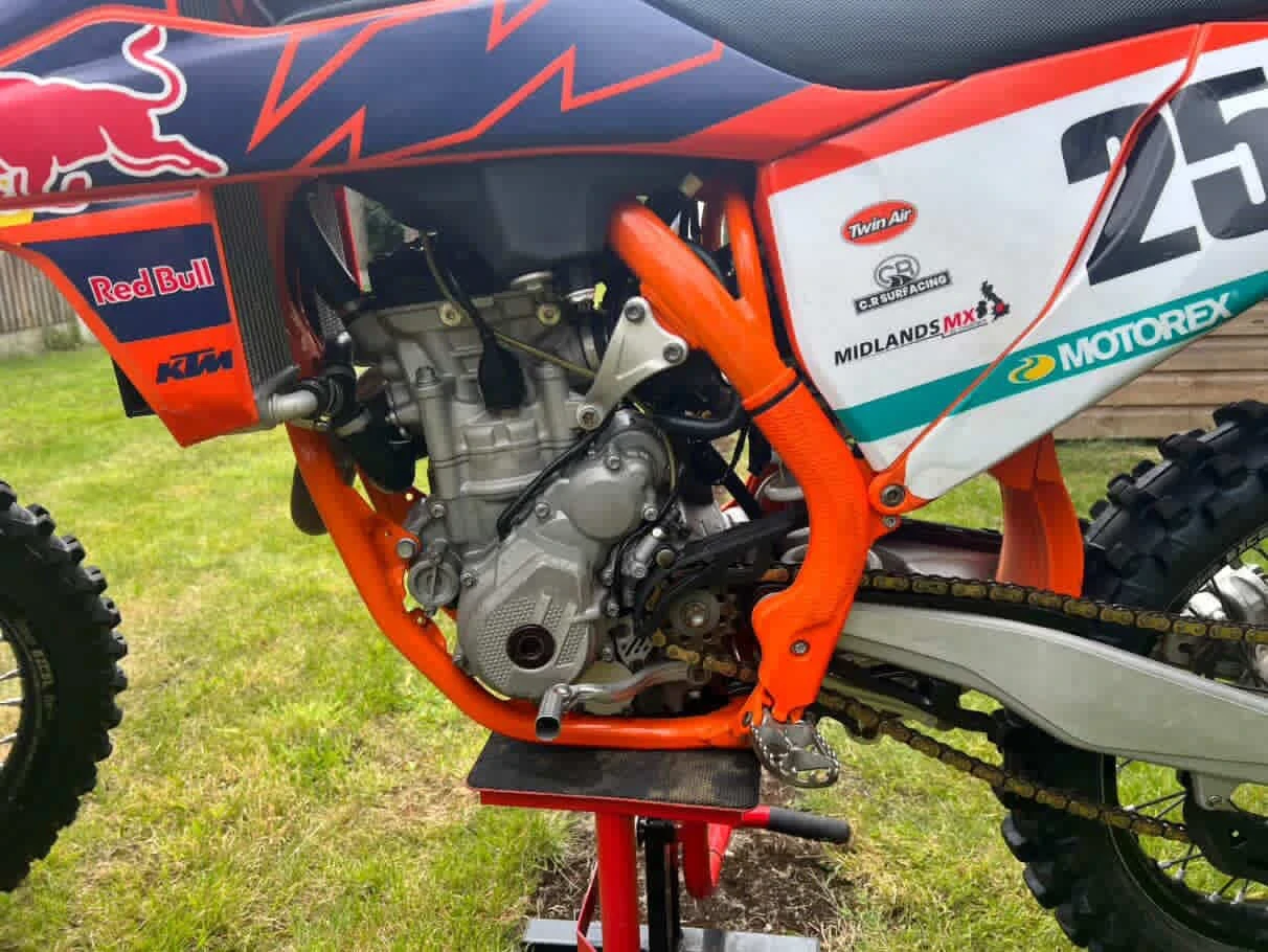 Ktm SX-F FACTORY EDITION на 60 часа , снимка 4 - Мотоциклети и мототехника - 53977054