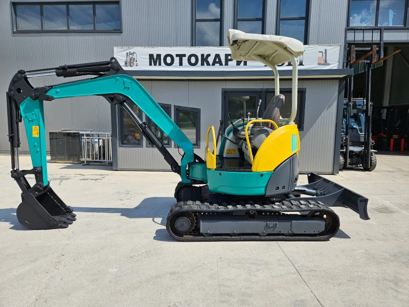 Багер Yanmar VIO 30-3 / ПЕРФЕКТЕН / джойстици /, снимка 2 - Индустриална техника - 45993388