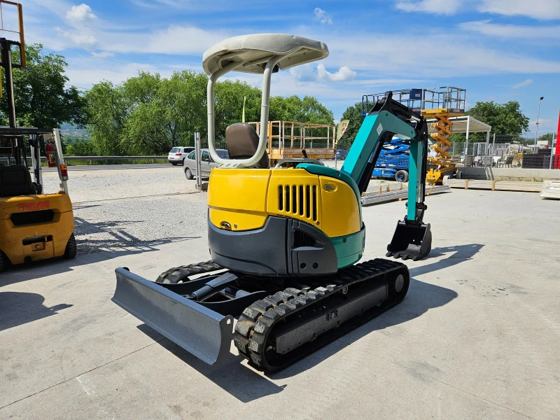 Багер Yanmar VIO 30-3 / ПЕРФЕКТЕН / джойстици /, снимка 5 - Индустриална техника - 45993388