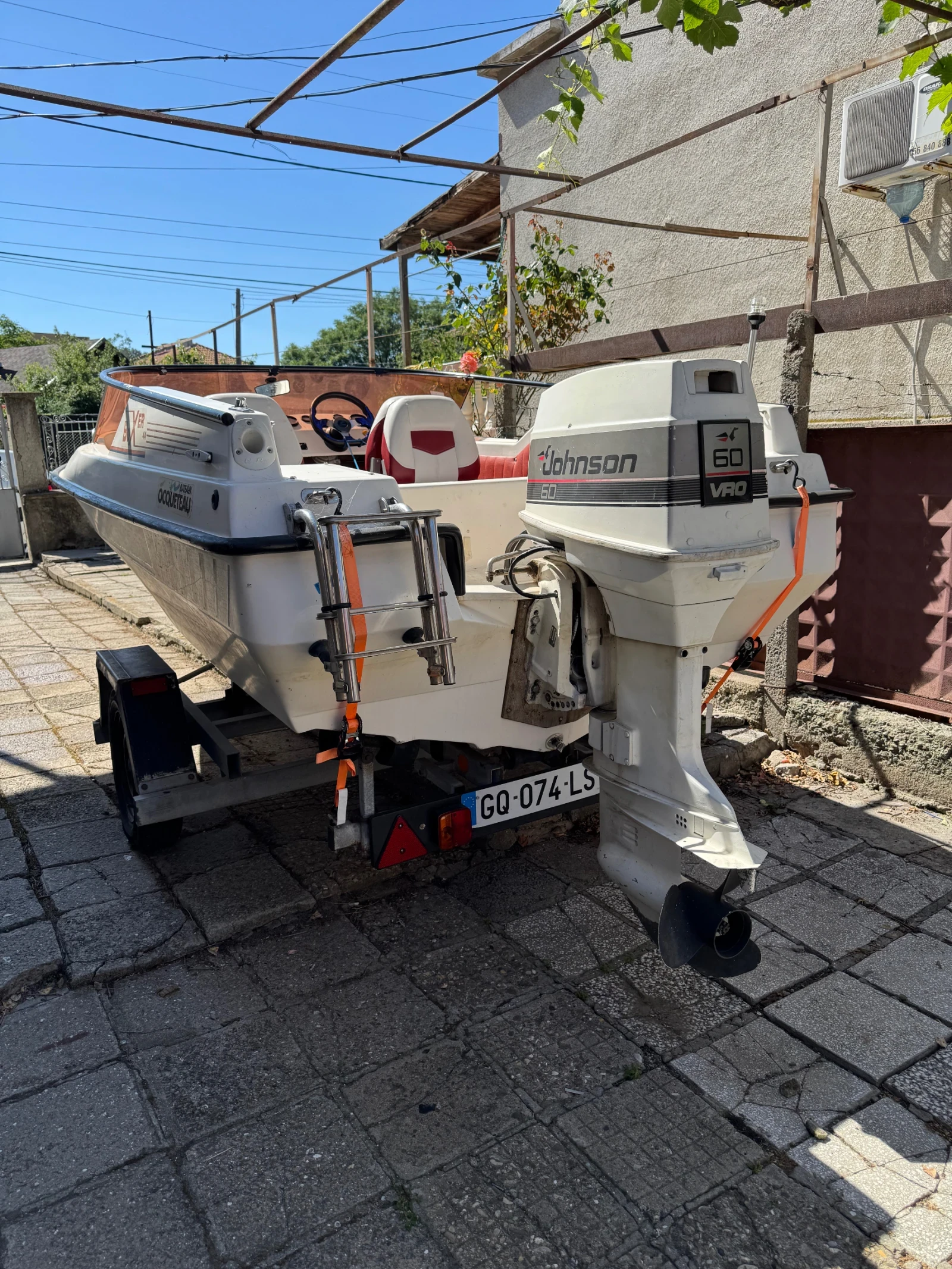 Лодка Собствено производство Karabo II Boxer 44, снимка 2 - Воден транспорт - 55075499