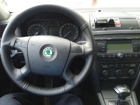 Skoda Octavia FSI, снимка 15