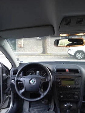 Skoda Octavia FSI, снимка 11
