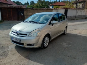 Toyota Corolla verso, снимка 1