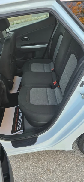 Kia Ceed 1.6 136hp FACELIFT, снимка 13