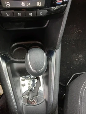 Peugeot 208 1.2i Automatic 12/2018 | Mobile.bg    11