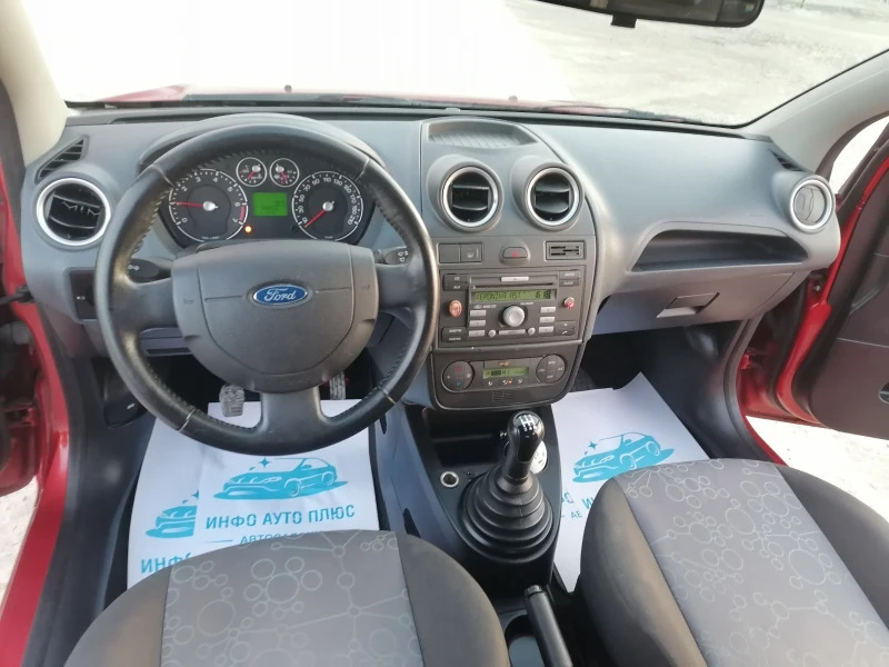 Ford Fiesta, снимка 13 - Автомобили и джипове - 47292137