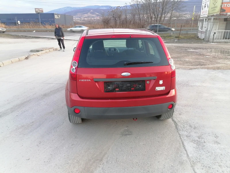 Ford Fiesta, снимка 5 - Автомобили и джипове - 47292137