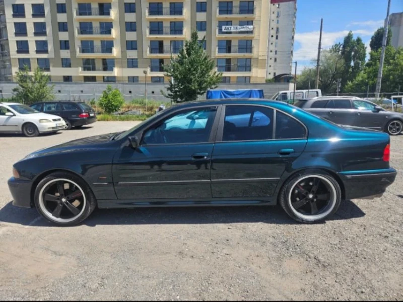 BMW 540 Коментар по цената!!!!, снимка 8 - Автомобили и джипове - 47497000