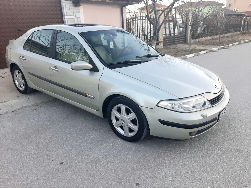 Renault Laguna 1.8i.120k.+ КЛИМА + ГАЗ///, снимка 7 - Автомобили и джипове - 48553851