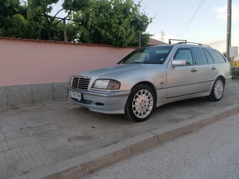 Mercedes-Benz C 250, снимка 1 - Автомобили и джипове - 48841453