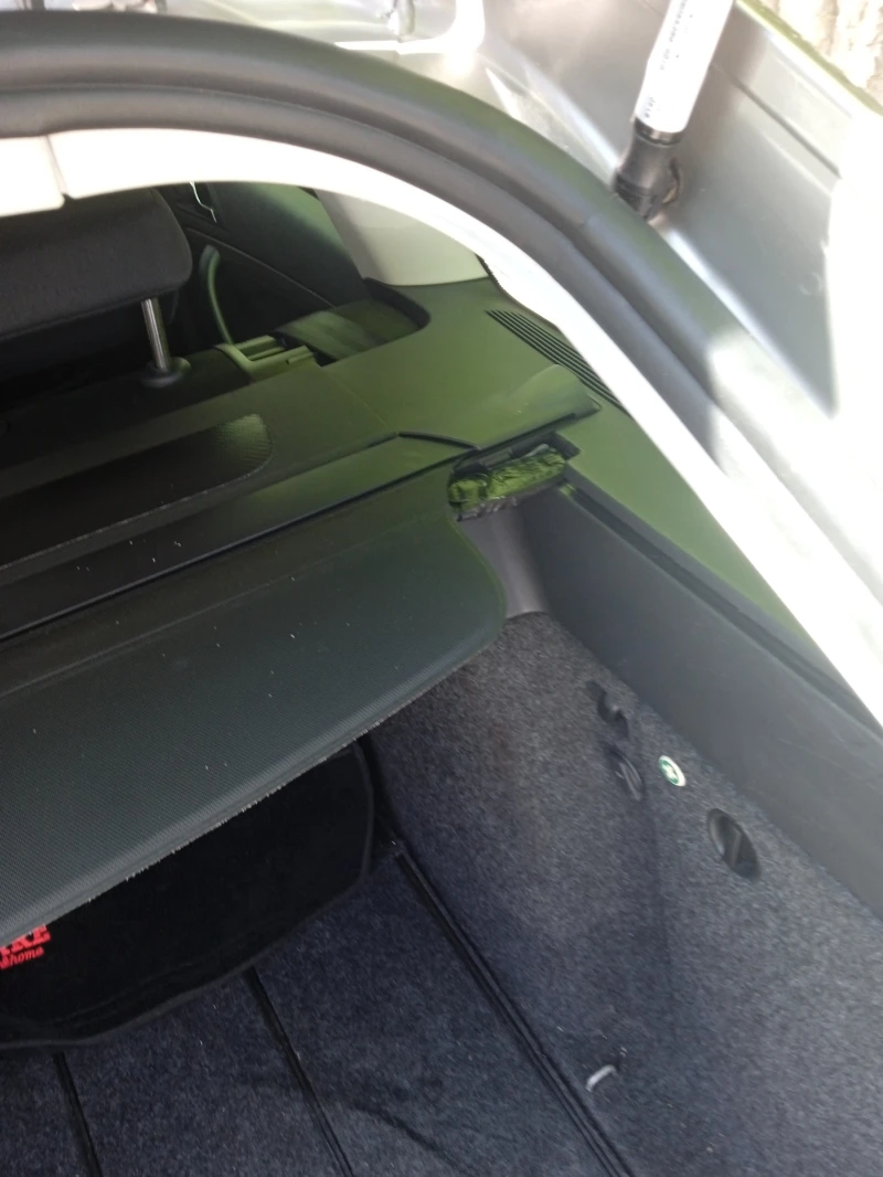 Skoda Octavia FSI, снимка 7 - Автомобили и джипове - 52136655