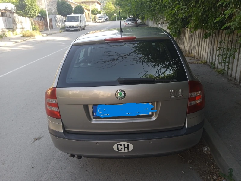 Skoda Octavia FSI, снимка 3 - Автомобили и джипове - 52136655