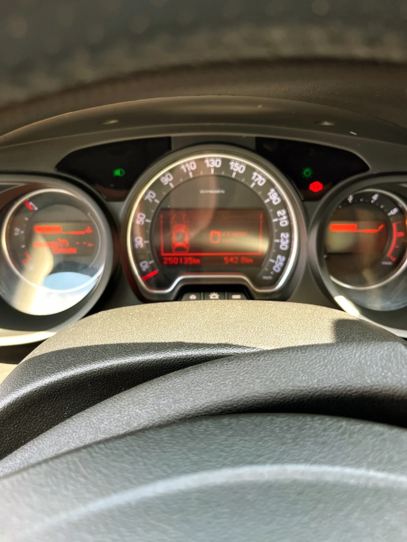 Citroen C5, снимка 6 - Автомобили и джипове - 51814486