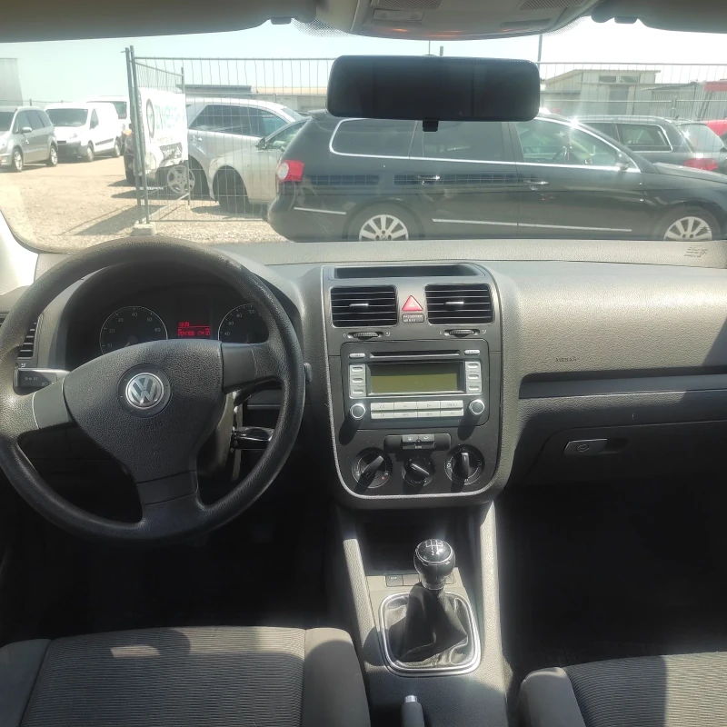 VW Golf 1.4i 5врати, снимка 7 - Автомобили и джипове - 52515053