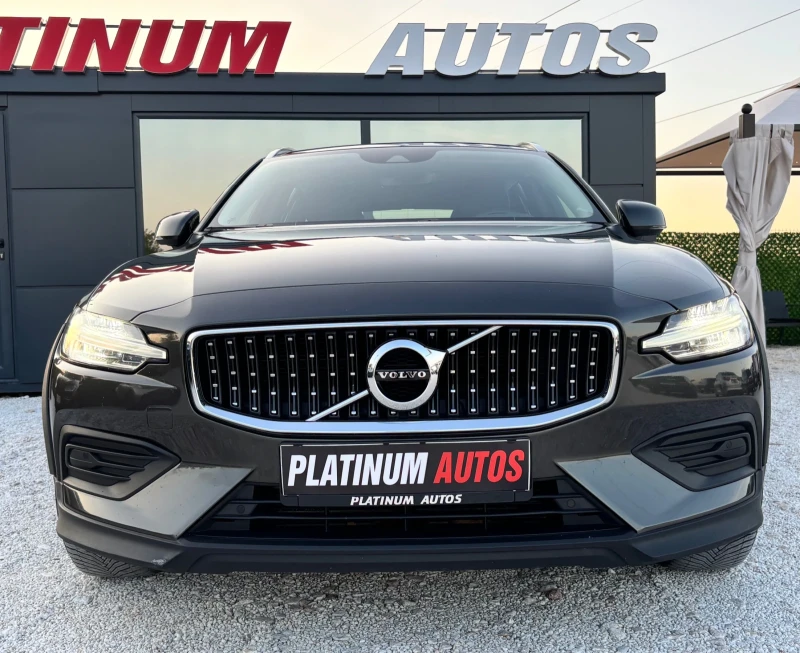 Volvo V60 Cross Country 2.0D/4Х4/D4/ЕВРО 6/KAMERA, снимка 2 - Автомобили и джипове - 52553320