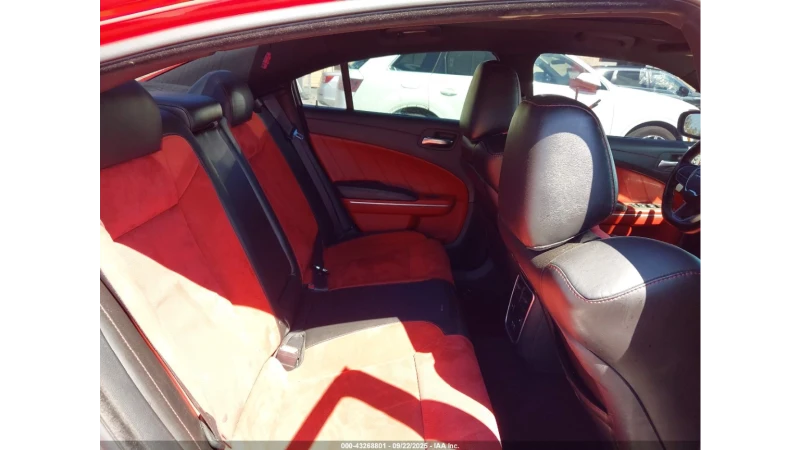 Dodge Charger  Scat Pack Widebody, снимка 12 - Автомобили и джипове - 52699763