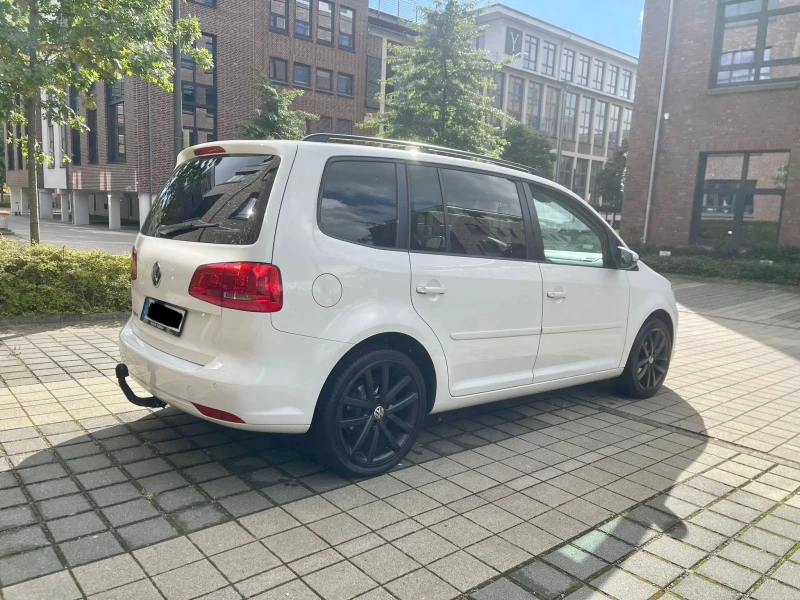 VW Touran 1.4 TSI/ОЧАКВАН ВНОС /, снимка 5 - Автомобили и джипове - 52831261