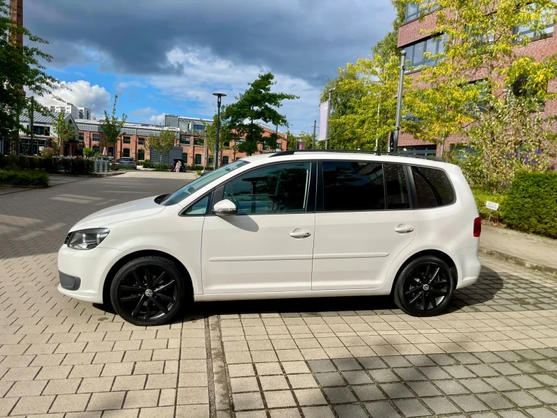 VW Touran 1.4 TSI/ОЧАКВАН ВНОС /, снимка 3 - Автомобили и джипове - 52831261